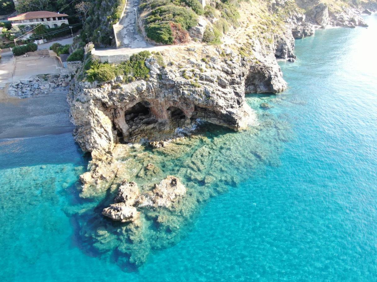 Hotel La Carruba Cetraro Exterior photo